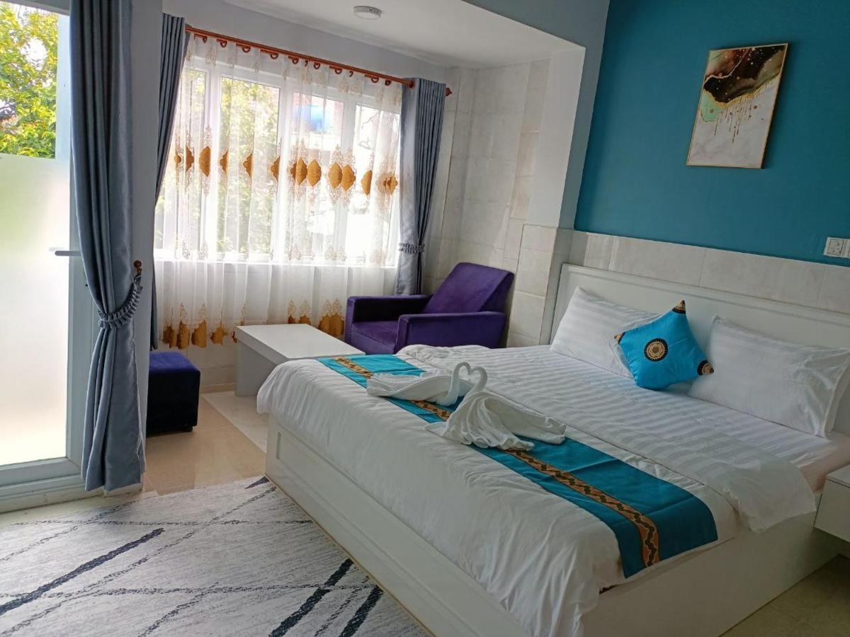 Green Garden Guesthouse Kampot Esterno foto